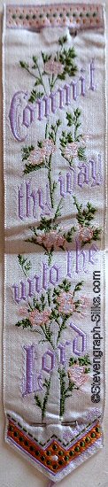 same bookmark with different coloured silk
